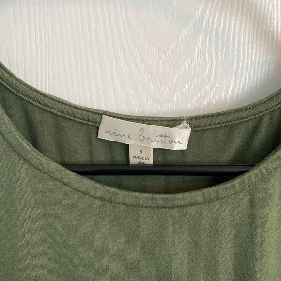 Short sleeve maternity dress size small olive green - Picture 2 of 5